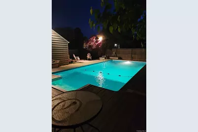 945 Benedict Street, Bohemia, NY 11716 - Photo 22