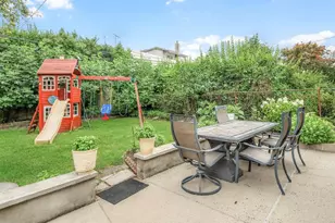 48-18 190th St, Fresh Meadows, NY 11365 - Photo 32