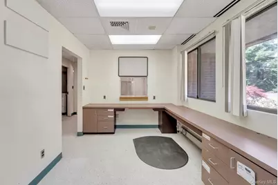 103 Dutch Hill Road, Orangeburg, NY 10962 - Photo 16