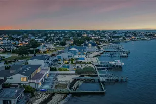 53 Clearwater Ave, Massapequa, NY 11758 - Photo 32