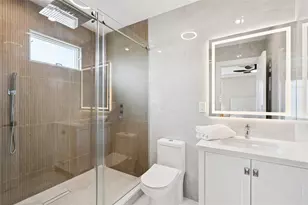 10 Locust St, Hicksville, NY 11801 - Photo 18