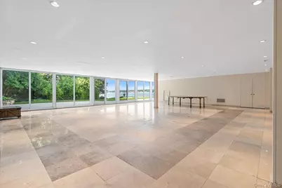 512 E Shore Road, Great Neck, NY 11024 - Photo 24