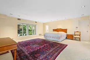 512 E Shore Rd, Great Neck, NY 11024 - Photo 26