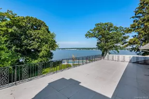 512 E Shore Rd, Great Neck, NY 11024 - Photo 36