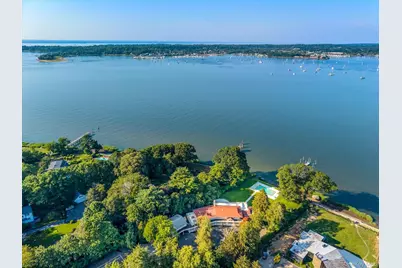 512 E Shore Road, Great Neck, NY 11024 - Photo 42