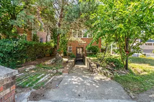 87-02 188th St, Jamaica, NY 11423 - Photo 30