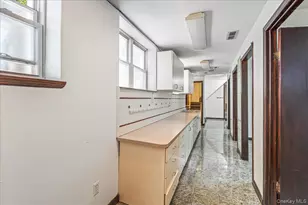 87-02 188th St, Jamaica, NY 11423 - Photo 16