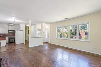 8702 188th Street, Jamaica, NY 11423 - Photo 6