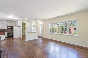 87-02 188th St, Jamaica, NY 11423 - Photo 6