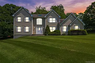 14 Roble Rd, Suffern, NY 10901 - Photo 2