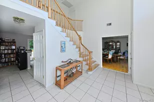 14 Roble Rd, Suffern, NY 10901 - Photo 8