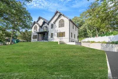 628 Meadow Road, Smithtown, NY 11754 - Photo 1