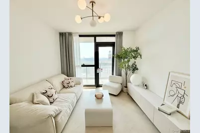 133-25 37 Avenue #17F, Flushing, NY 11354 - Photo 2