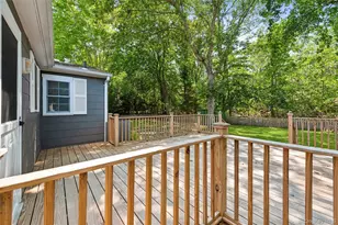 4 East End Ave, East Quogue, NY 11942 - Photo 10