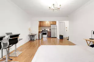 65-15 Alderton St, Rego Park, NY 11374 - Photo 8