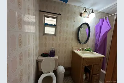 12-25 119th Street, College Point, NY 11356 - Photo 6