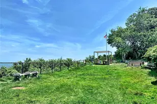 11 Oceanside Dr, Sound Beach, NY 11789 - Photo 18