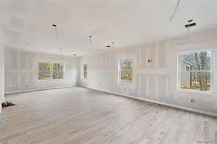 28 Northern Ave, Walden, NY 12586 - Photo 8