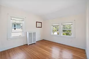 107 Melrose Ave, East Rockaway, NY 11518 - Photo 16