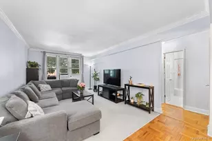 315 King St, Port Chester, NY 10573 - Photo 8