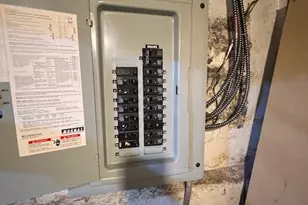 102-11 85th Ave, Richmond Hill, NY 11418 - Photo 10