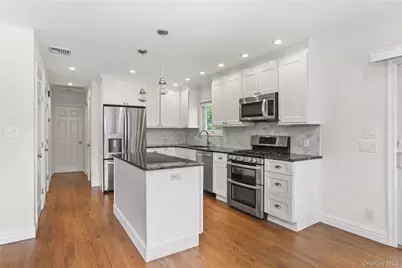 451 Bellevue Avenue, Yonkers, NY 10703 - Photo 28