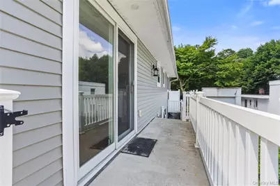 451 Bellevue Avenue, Yonkers, NY 10703 - Photo 14