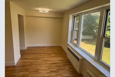 250 W Merrick Road #2R, Freeport, NY 11520 - Photo 20