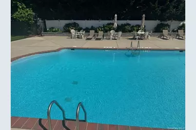 250 W Merrick Road #2R, Freeport, NY 11520 - Photo 24