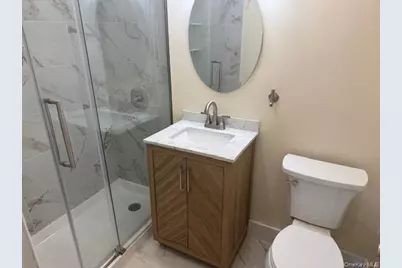 250 W Merrick Road #2R, Freeport, NY 11520 - Photo 22