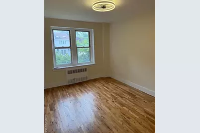 250 W Merrick Road #2R, Freeport, NY 11520 - Photo 8