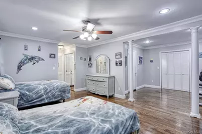 84 College Road, Monsey, NY 10952 - Photo 16