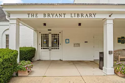 77 Edwards Street #2A, Roslyn Heights, NY 11577 - Photo 28