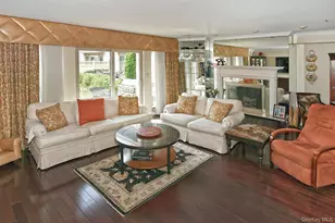 226 Oakview Ave, Oceanside, NY 11572 - Photo 10