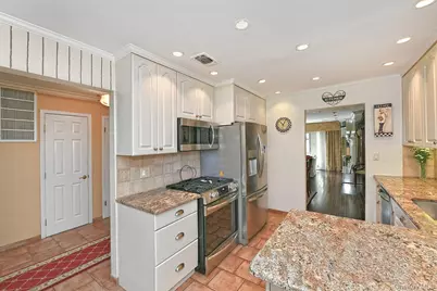 226 Oakview Avenue, Oceanside, NY 11572 - Photo 6