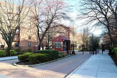 150-29 72nd Rd #4F, Flushing, NY 11367 - Photo 22