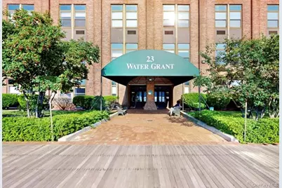 23 Water Grant Street #10 E, Yonkers, NY 10701 - Photo 1