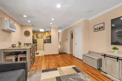 8224 Langdale Street #138B, New Hyde Park, NY 11004 - Photo 4