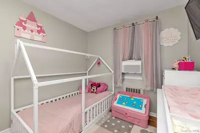 8224 Langdale Street #138B, New Hyde Park, NY 11004 - Photo 10