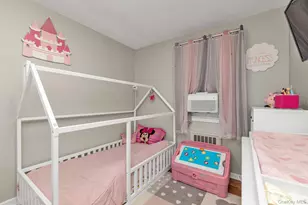 82-24 Langdale St, New Hyde Park, NY 11004 - Photo 10