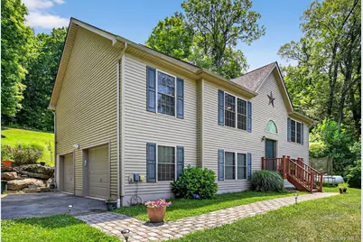 1974 St Rte 32, New Windsor, NY 12553 - Photo 2