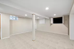 189 N Windhorst Ave, Bethpage, NY 11714 - Photo 26