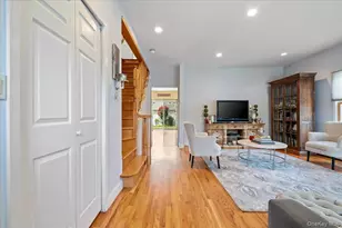 189 N Windhorst Ave, Bethpage, NY 11714 - Photo 4