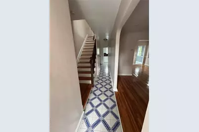 153-32 77 Avenue, Kew Gardens, NY 11367 - Photo 4