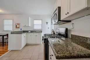 1031 West St, Riverhead, NY 11901 - Photo 12