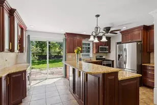 7 Mortimer St, Westhampton Beach, NY 11978 - Photo 8