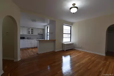 83-52 Talbot Street #5C, Kew Gardens, NY 11415 - Photo 10