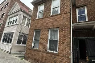 3943 Carpenter Ave, Bronx, NY 10466 - Photo 1