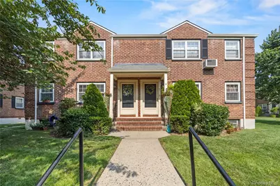 69-09 215th Street #Lower 1, Bayside, NY 11364 - Photo 16