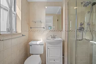 4525 Henry Hudson Pkwy, Bronx, NY 10471 - Photo 14